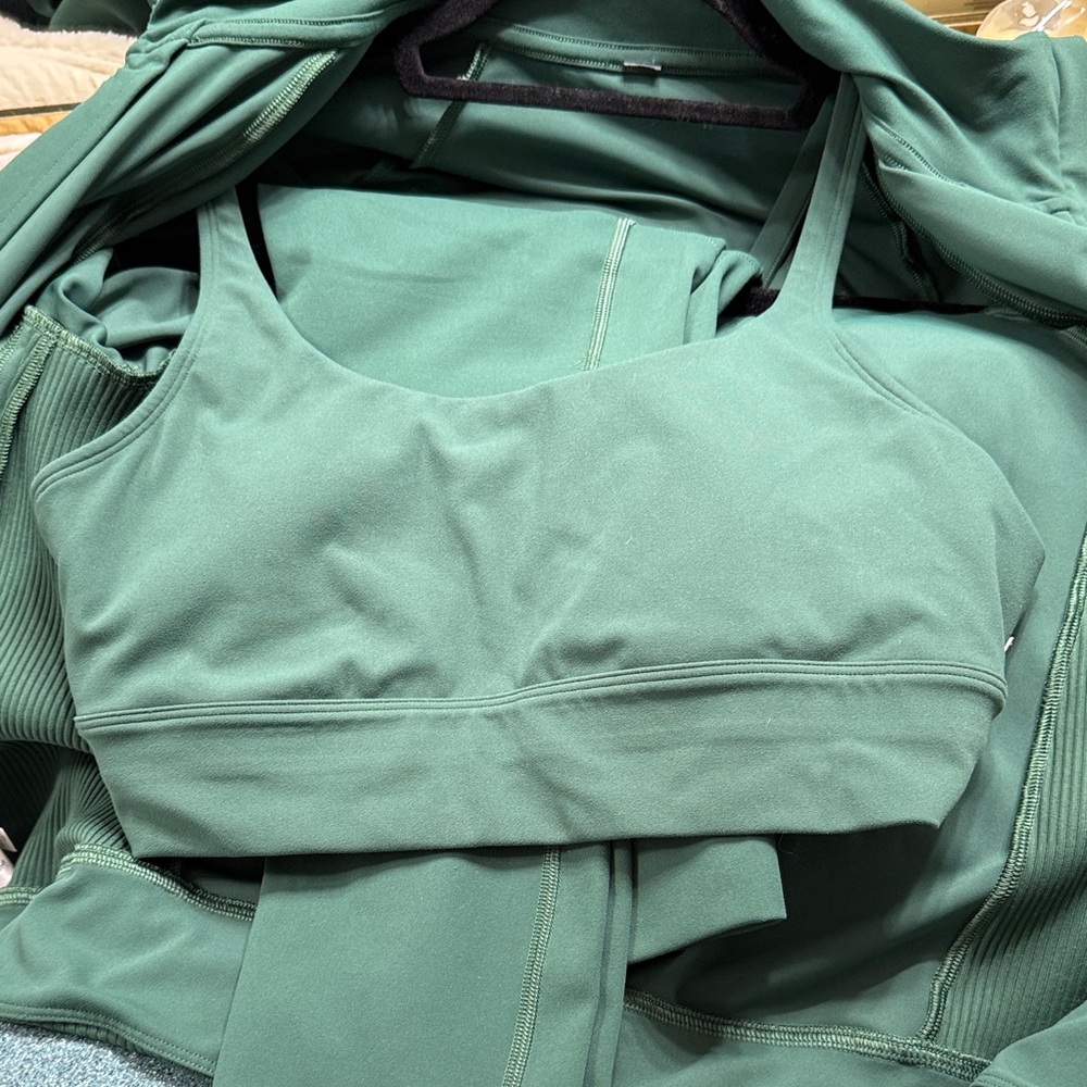 Vuori 3 Piece “Daily” Set - Picture 5 of 13